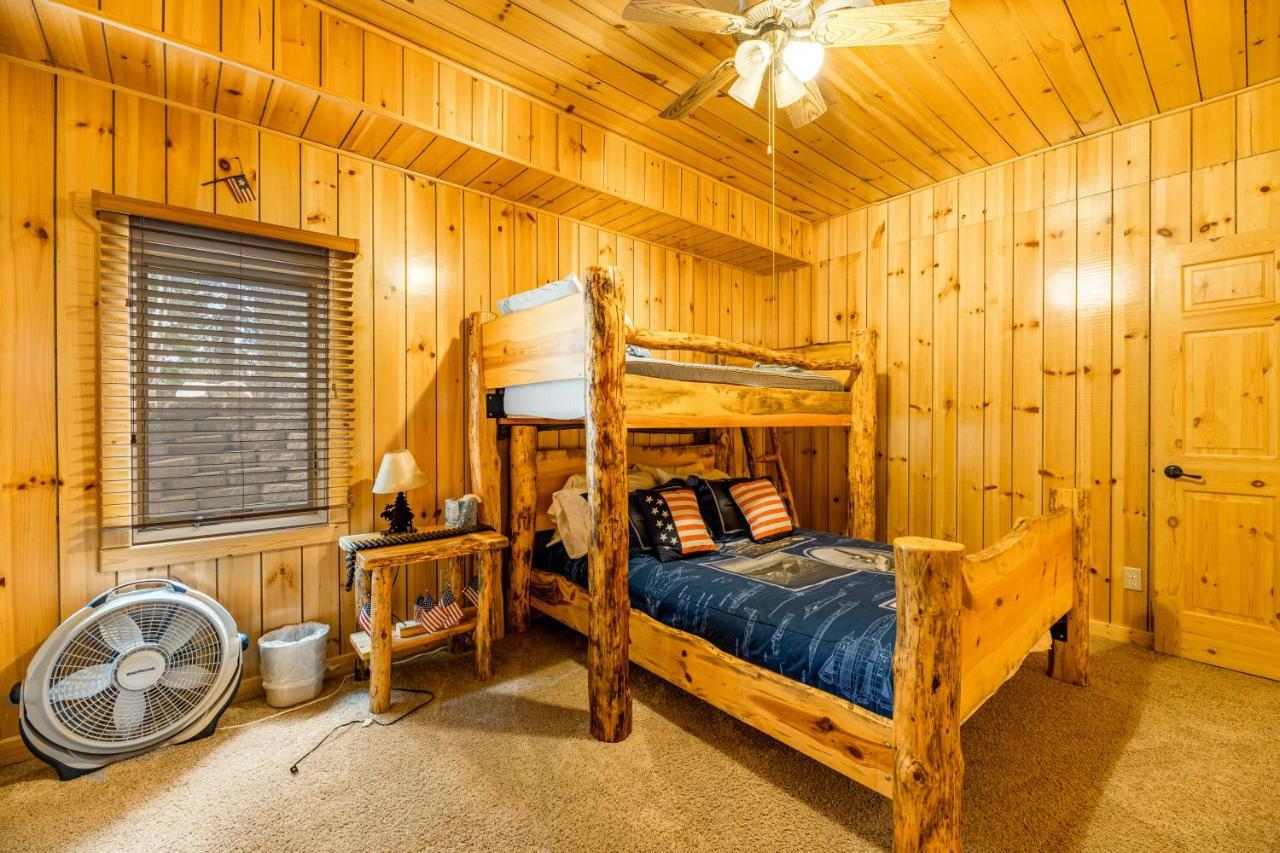 Liberty Lodge At Terry Peak Lead Bagian luar foto